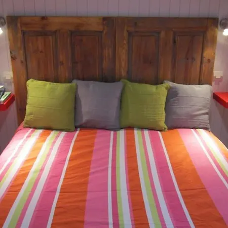 Accueillant Animaux - 6 Pers. - Api-1-52-2977 Camping